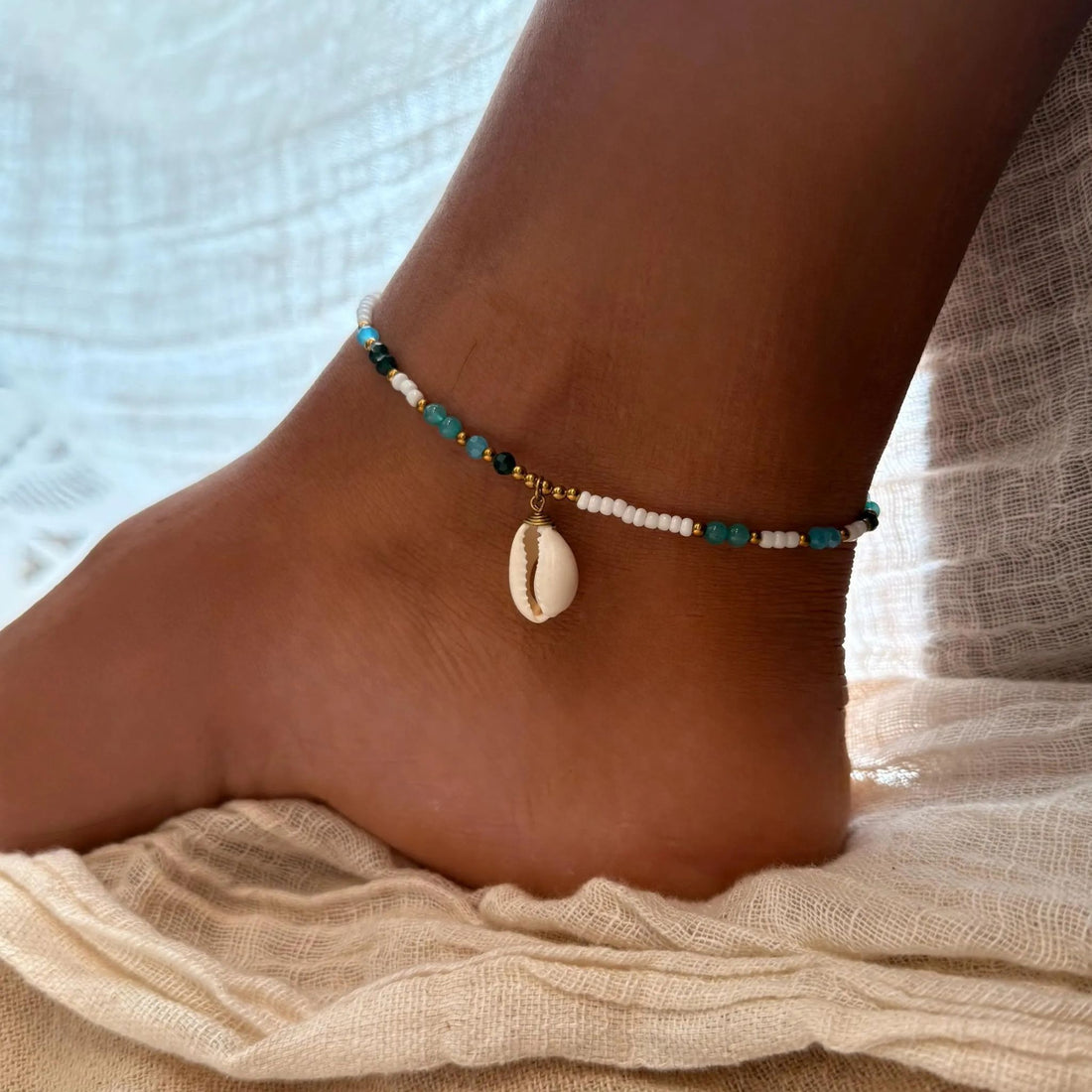 Cavo Blu Cowrie Shell Anklet